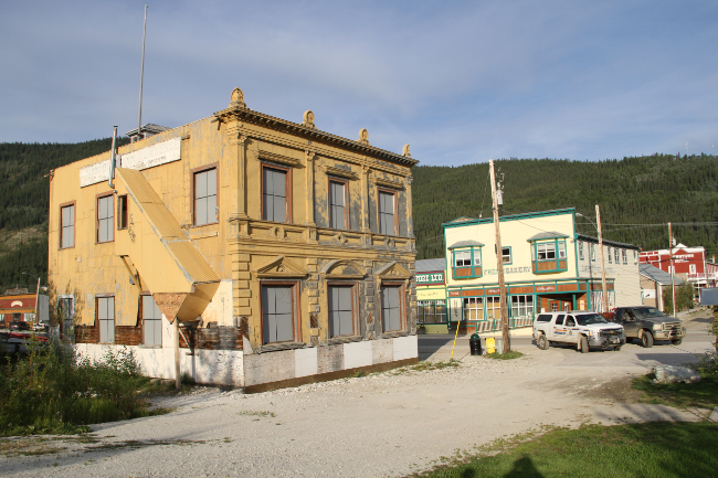 The Canadian Bank of Commerce, Dawson, July 31, 2017. Photo by Murray Lundberg.